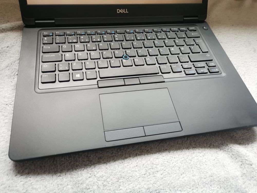 Laptop Dell Latitude 5490, i3, FULL HD, 8 GB RAM