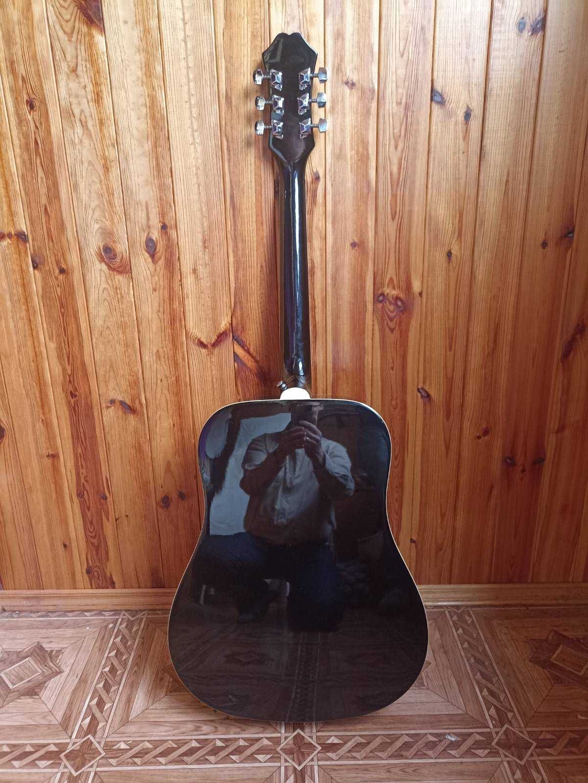 EPIPHONE акустична гітара з чохлом