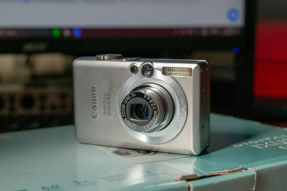 ІДЕАЛ Canon ixus 60 повний комплект + подарок мильниця