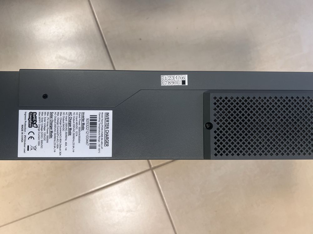 Гібридний інвертор POWMR 5.5 KW