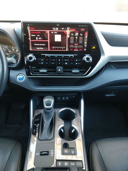 Тойота хайлендр гібрид Toyota  Highlander hybrid platinum 21р.