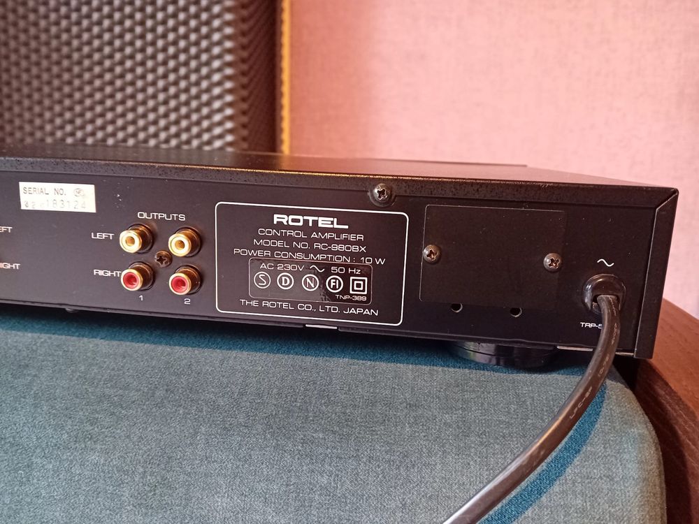 Przedwzmacniacz ROTEL RC- 980 BX