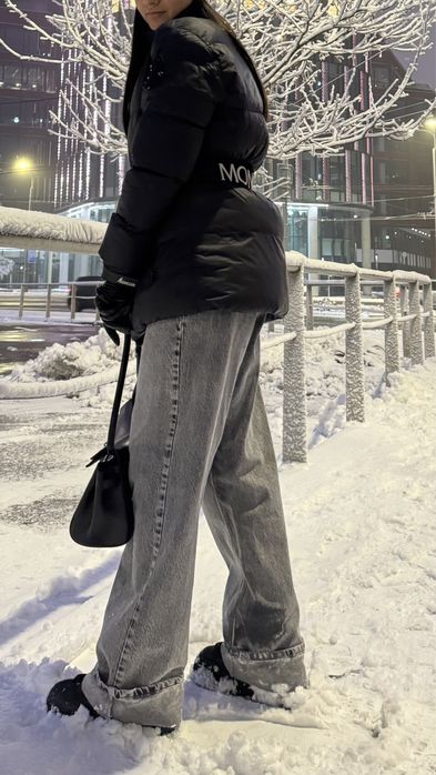 Жіночий пуховик куртка moncler