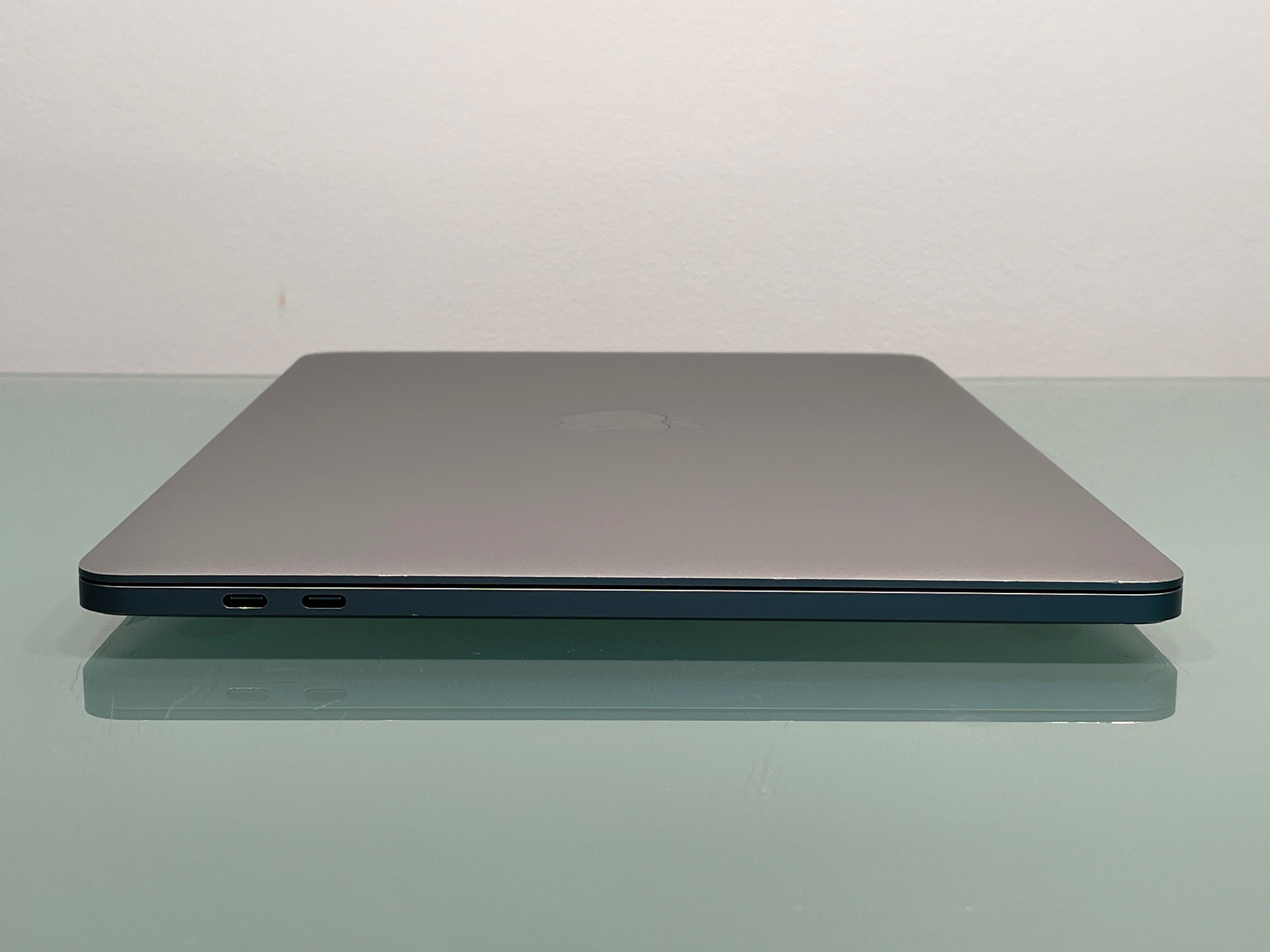 2020 MacBook Pro A2338 13" M1 16GB 512GB