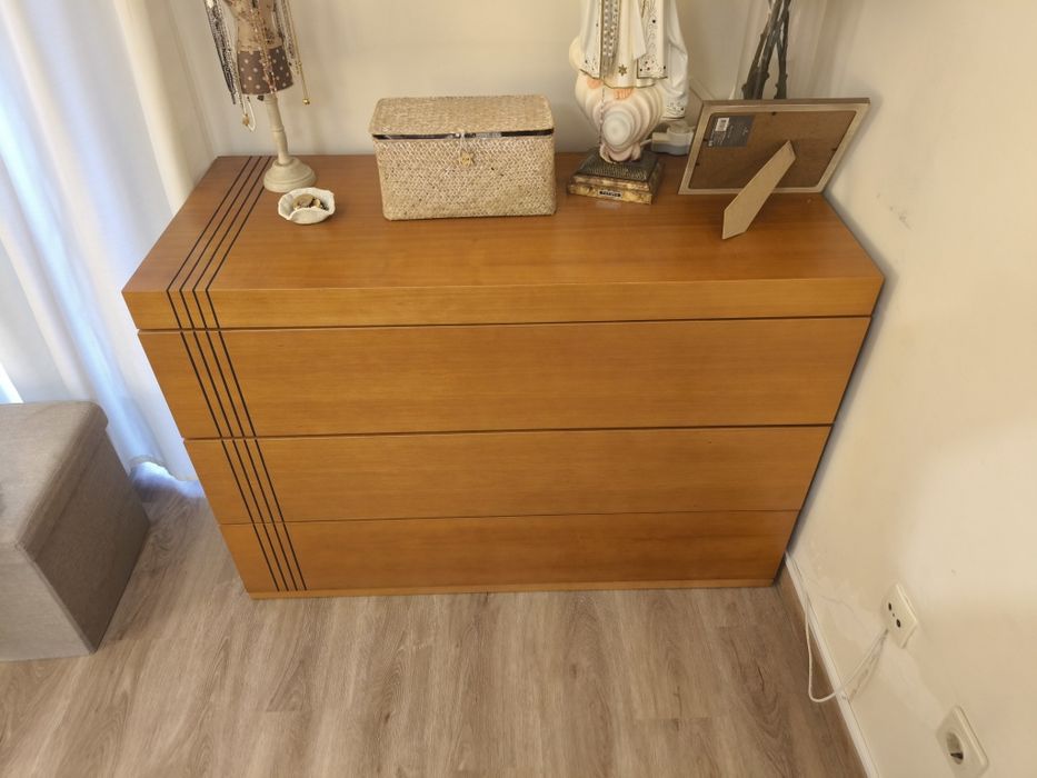 Quarto completo como novo