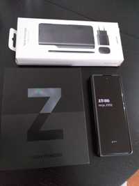 Samsung Galaxy Z Fold 3 5G 512gb/20 GB RAM C/Fatura
Versão 512gb
12 GB