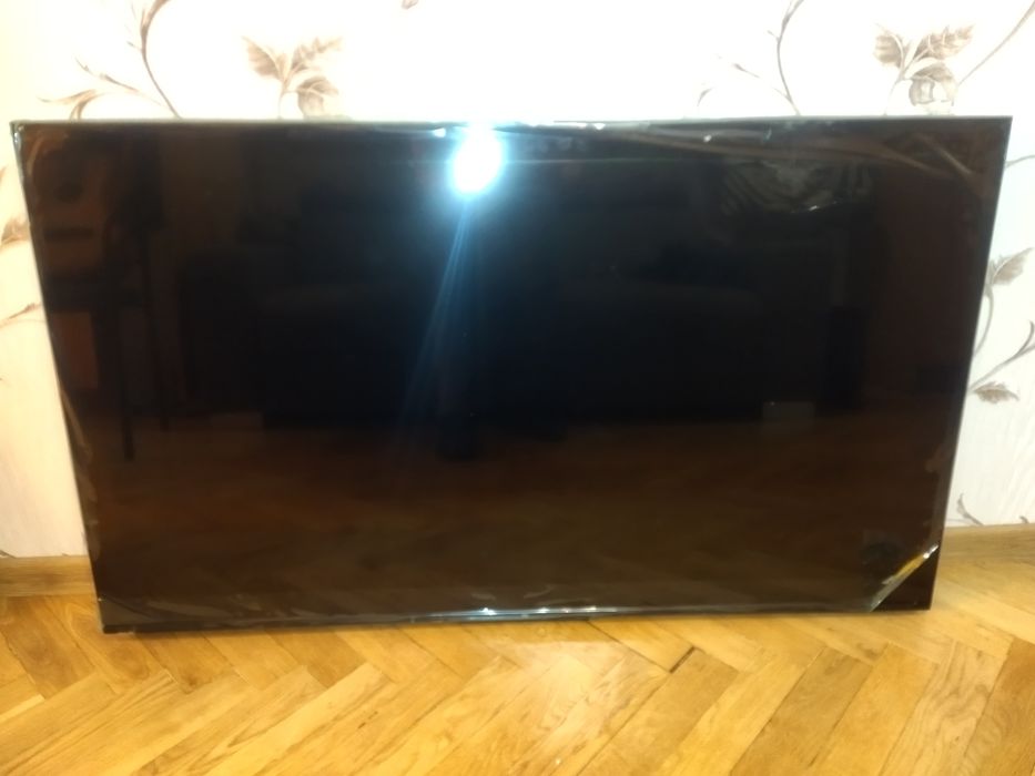 Розбитий телевізор 50' Xiaomi L50m6-6aeu, PW.128W2.982