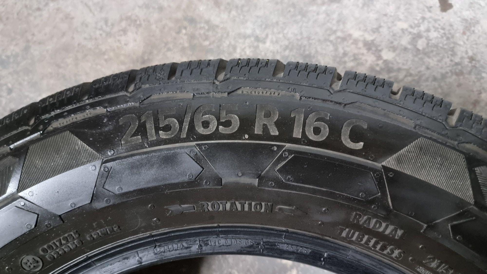 Opony 2szt. 215/65/16C Continental Vancontact Winter