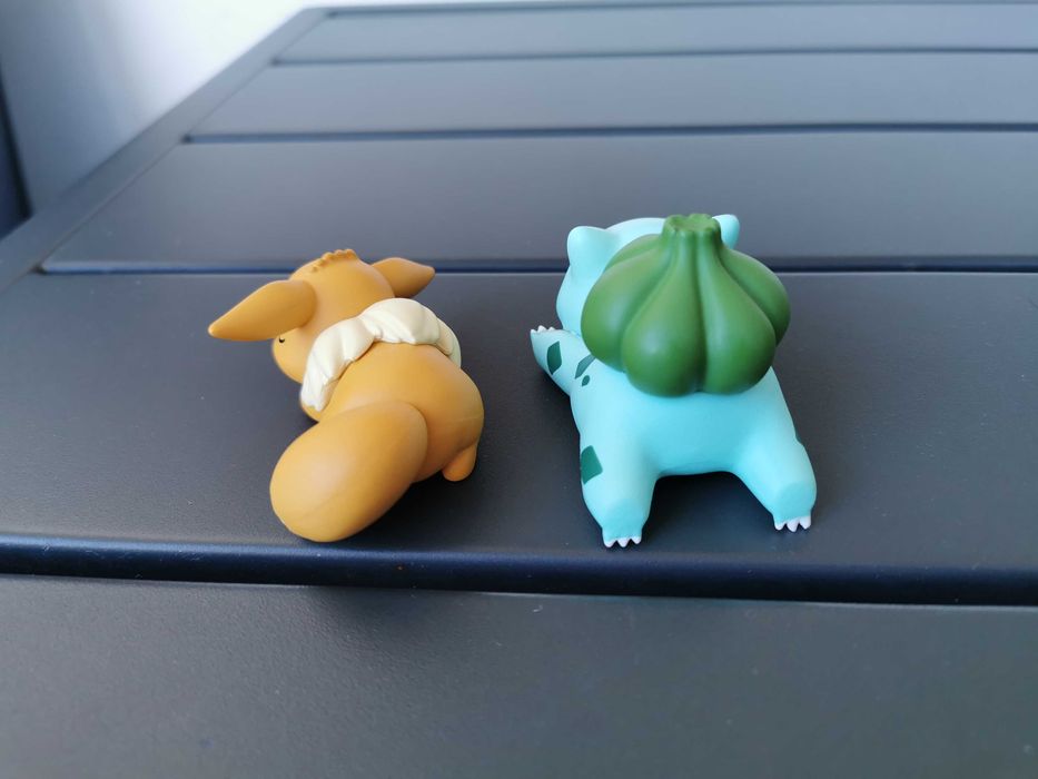 Zestaw figurek Pokemon Bulbasaur i Eevee