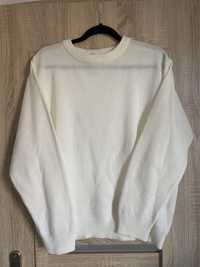 Biały sweter / bluza