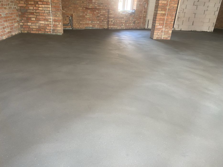 Напівсуха стяжка підлоги за 1 день