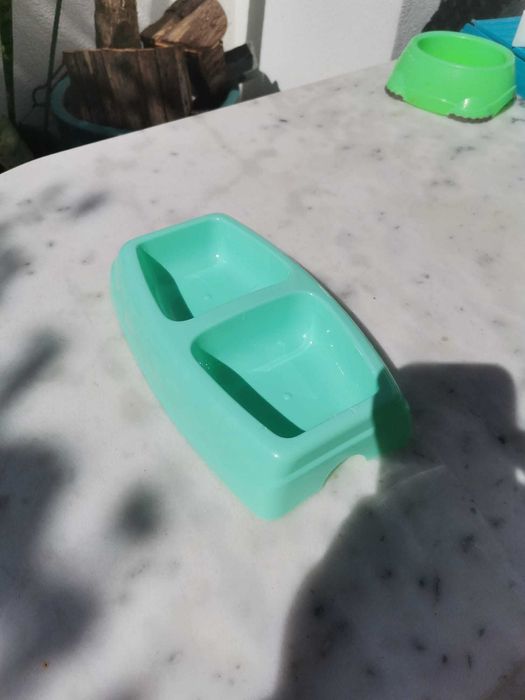 Comedouro Duplo para animais pequenos