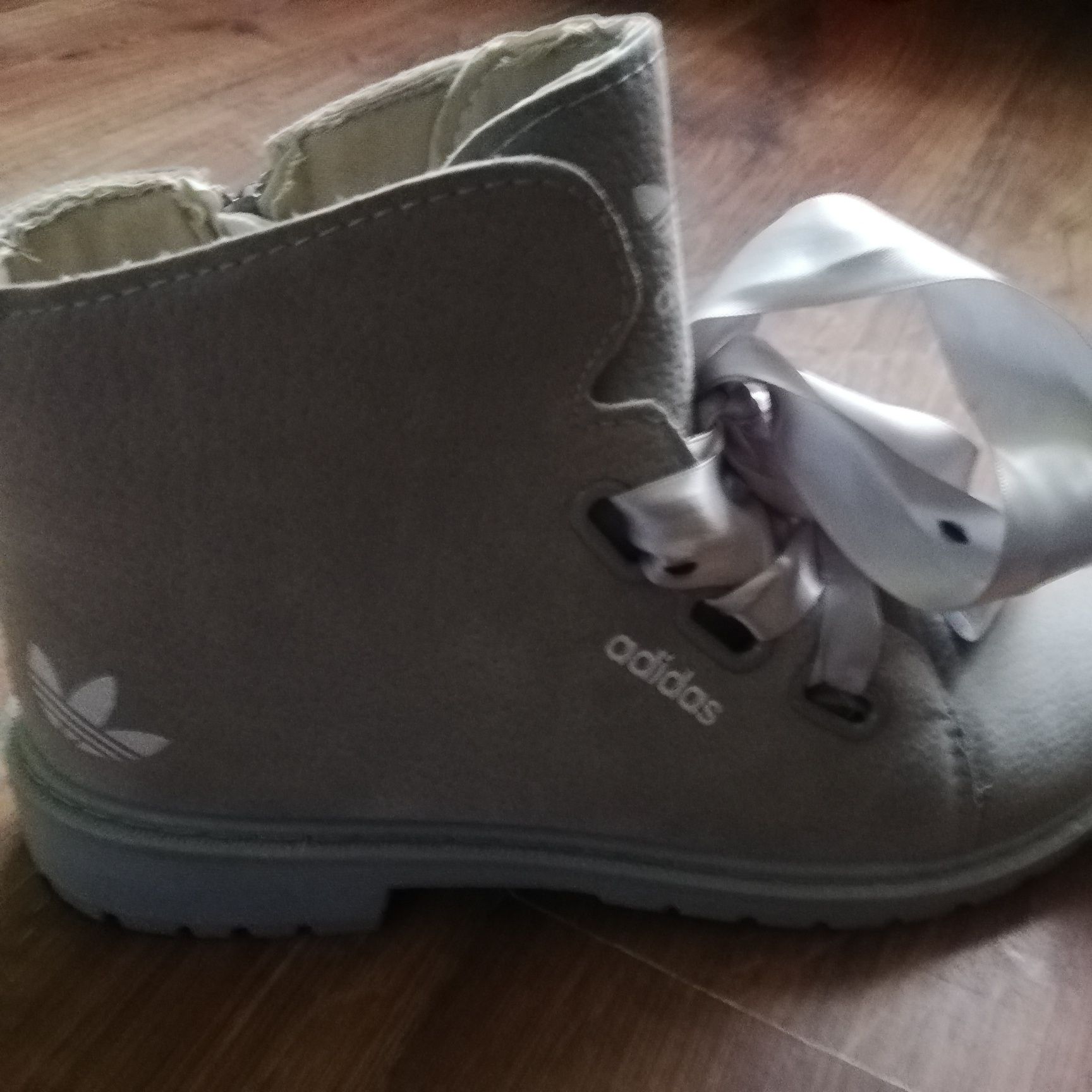 Trapery adidas damskie