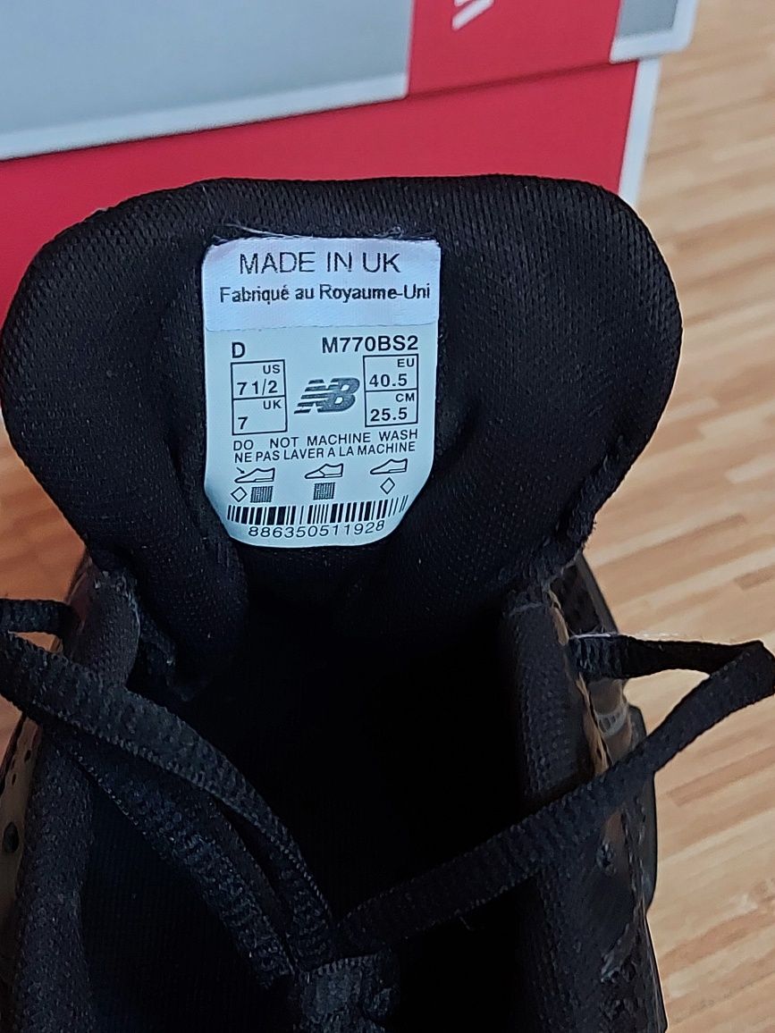 Nowe New Balance M770BS2
