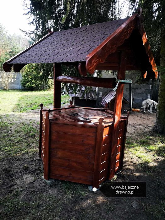 Studnia ogrodowa drewniana dekoracja betonowego kregi Bajeczne Drewno