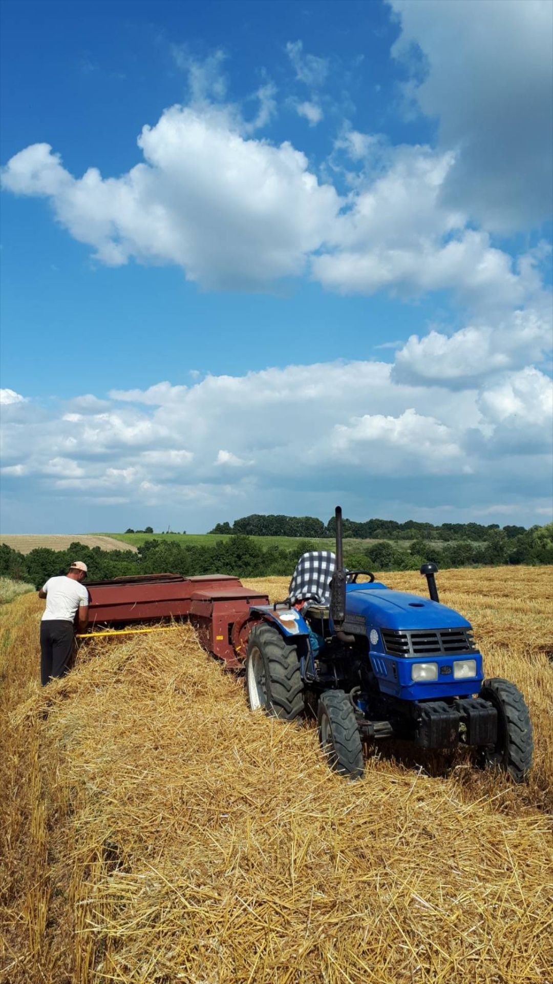 Тюкопрес. Пресподборщик New Holland. Преспідбирач