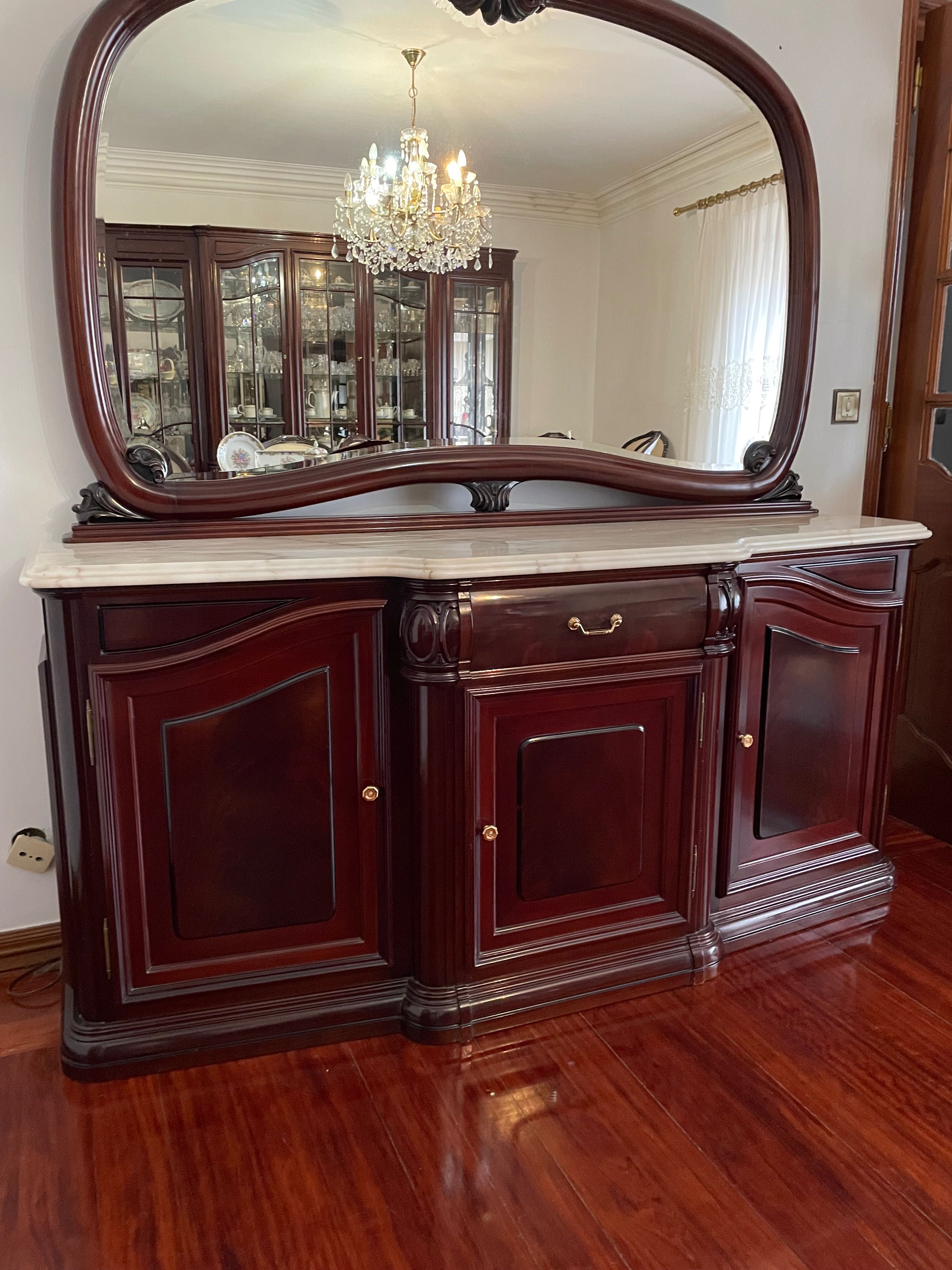 Móvel de sala de jantar
