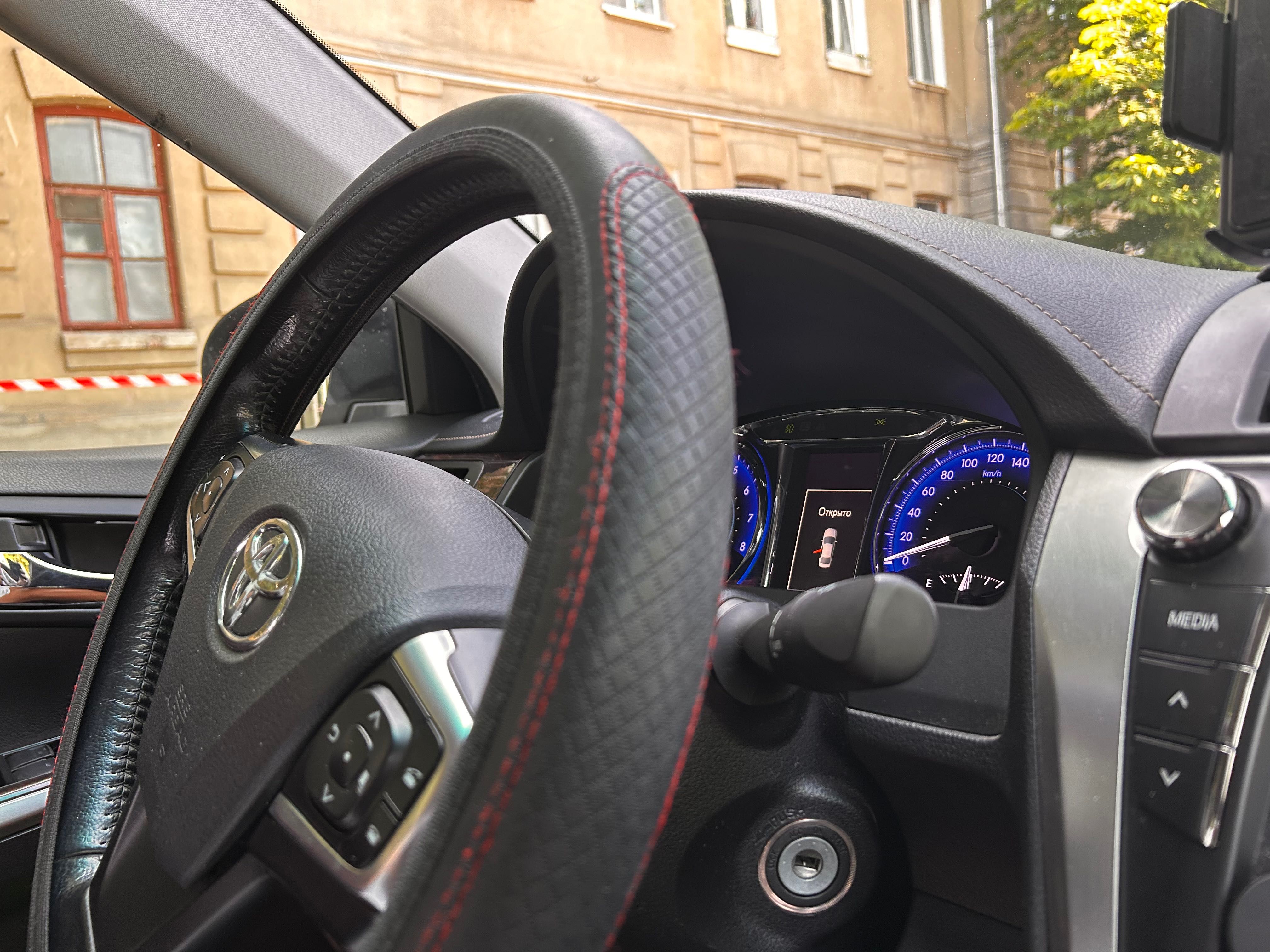 Toyota Camry 2015р.