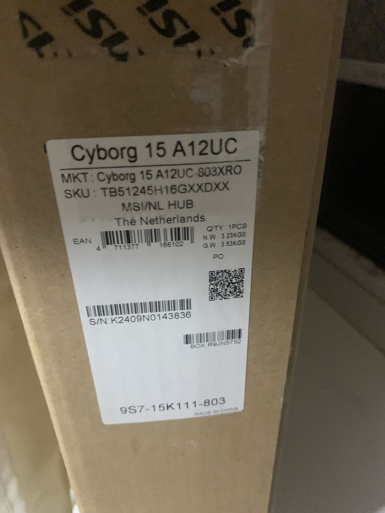 Ноутбук msi cyborg A12UC! RTX 3050,i512450H,16gb/512,144Hz
