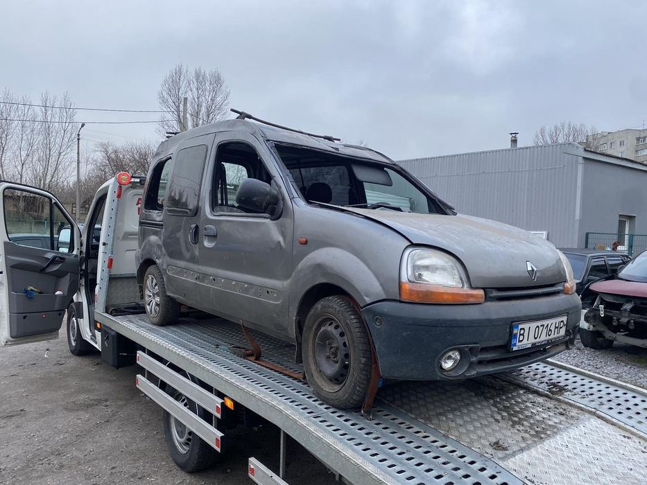 Продам Рено Кенго 2000г/в 1,4 газ-бенз.на ходу 1050 $