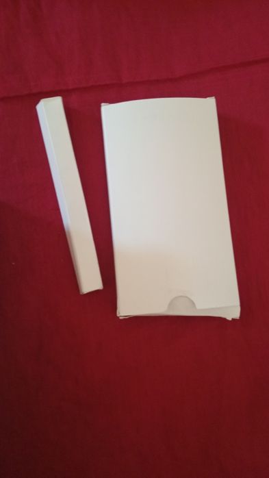 Fones JBL novos nunca usado