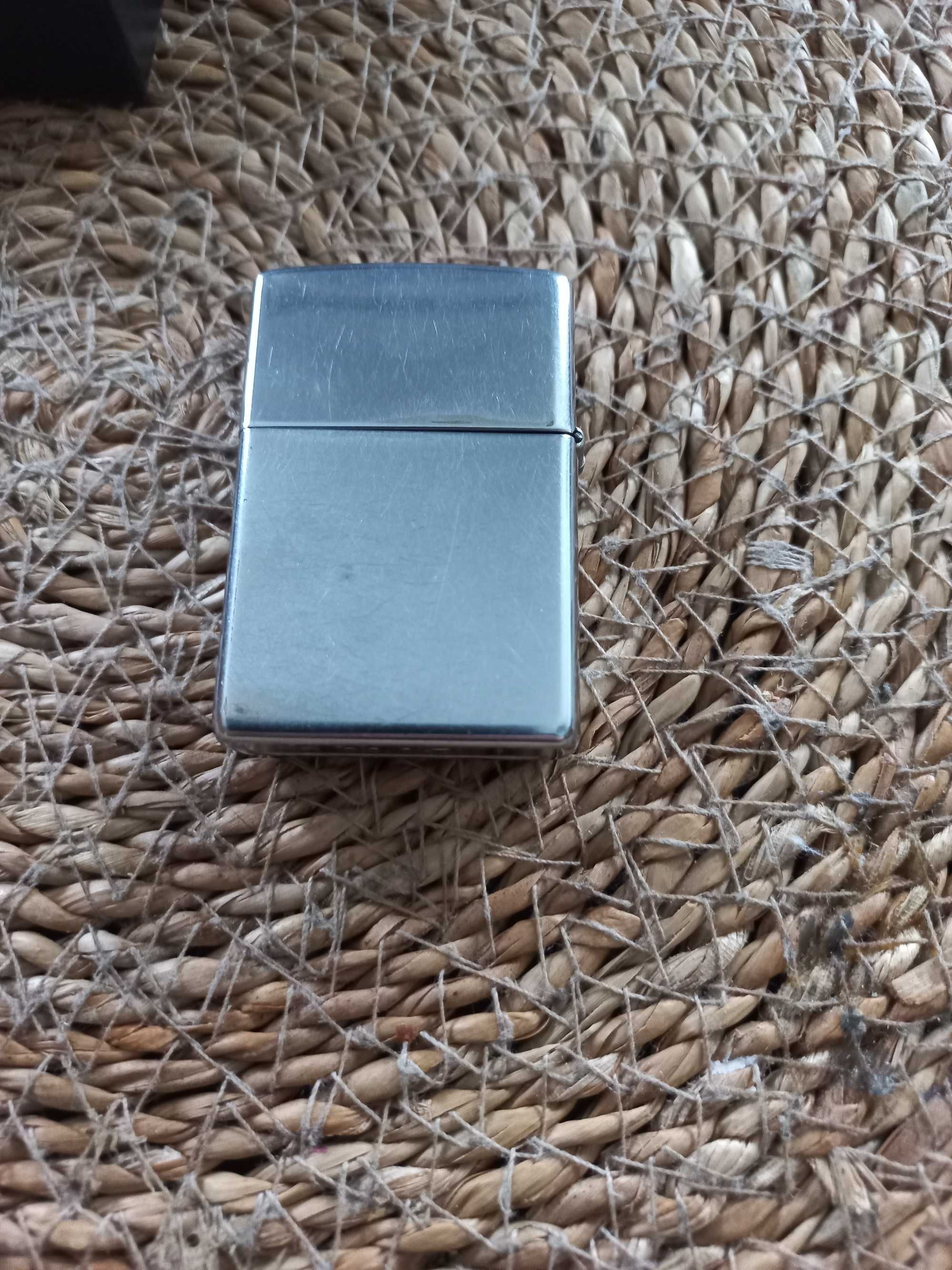 Zapalniczka Zippo Gauloises. Polecam!!!