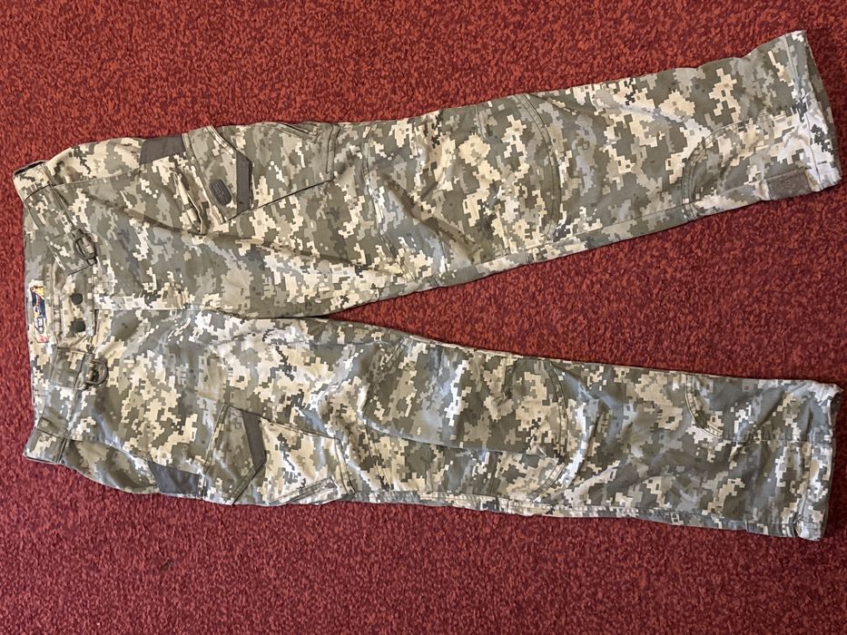 Піксельні штани M•TAC