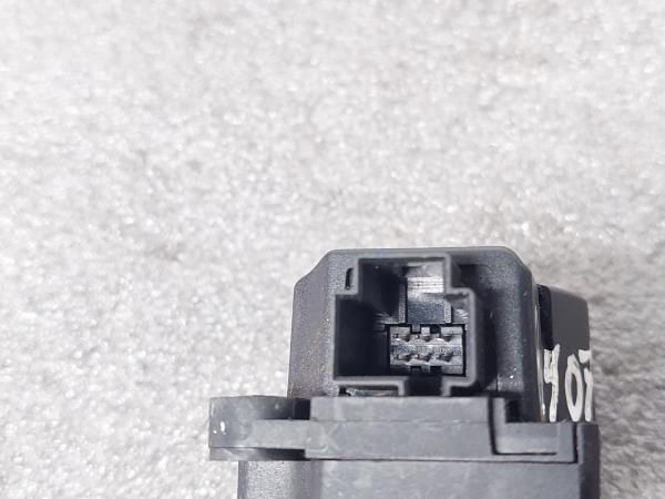 Motor da comporta da sofagem PEUGEOT 407 (6D_)