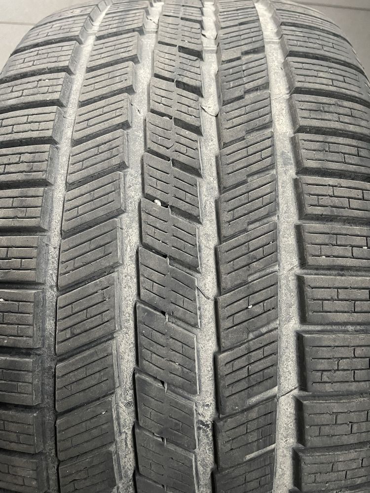 Зимняя шина Pirelli SCORPION ICE SNOW 295/40R20 110V