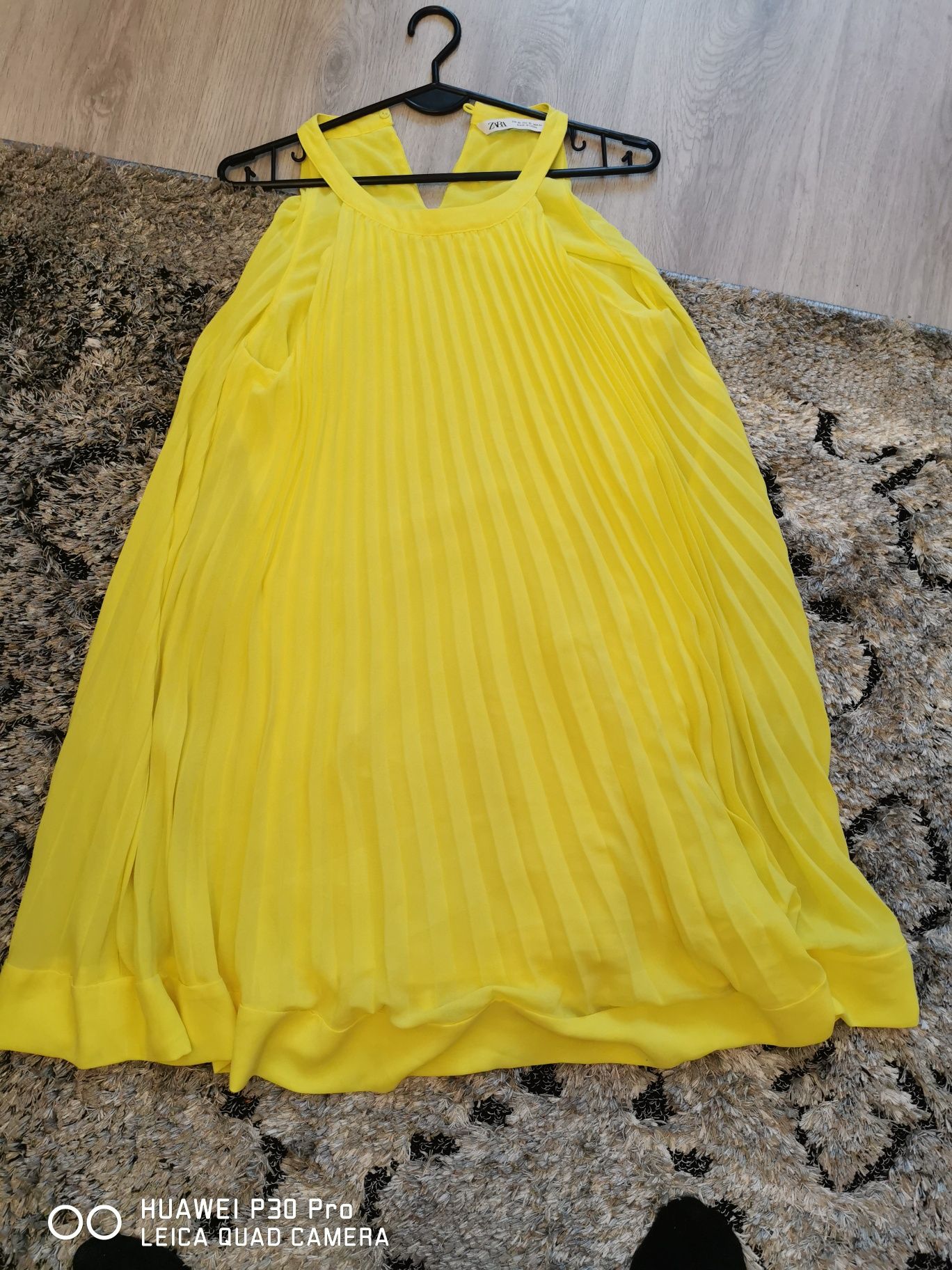 Sukienka żółta ZARA