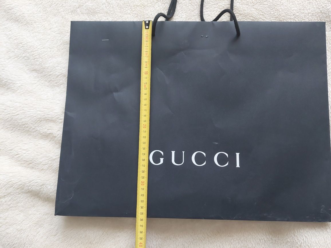 GUCCI Papierowa torba po zakupach