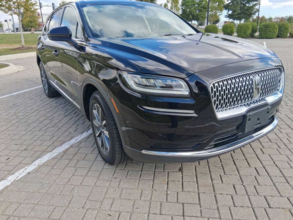 Lincoln Nautilus Standard      2022