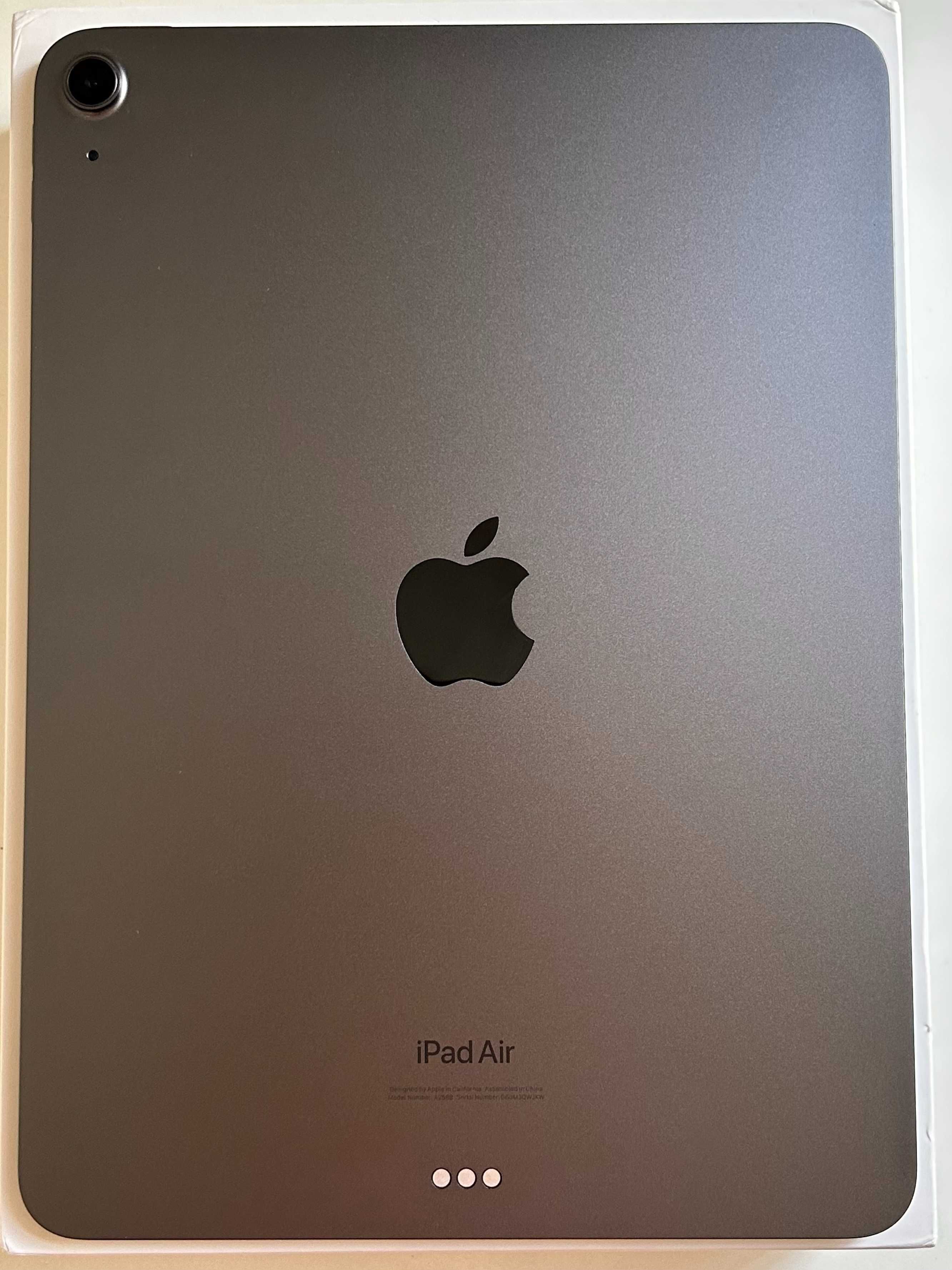 Планшет Apple iPad Air, 64GB, Wi-Fi, Space Gray (2022) з гарантією