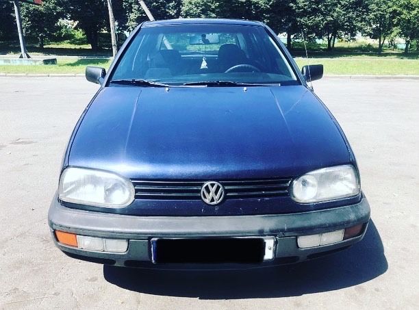 В разборке Гольф 3