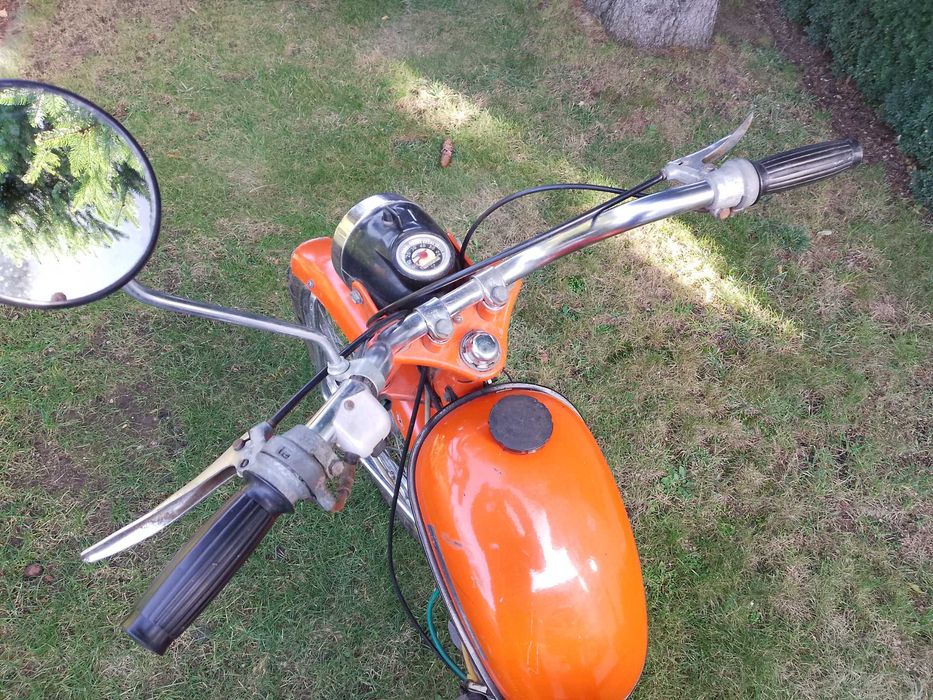 Komar 2352W import Węgry 47 letni