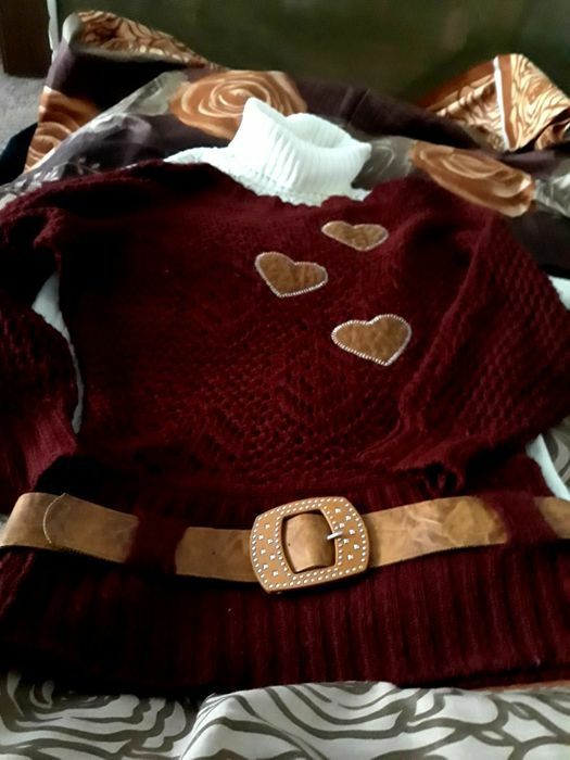 Eleganckie swetry ażurowe