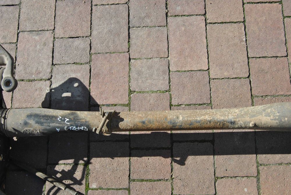 Belka tylnego zawieszenia Opel Zafira A lift