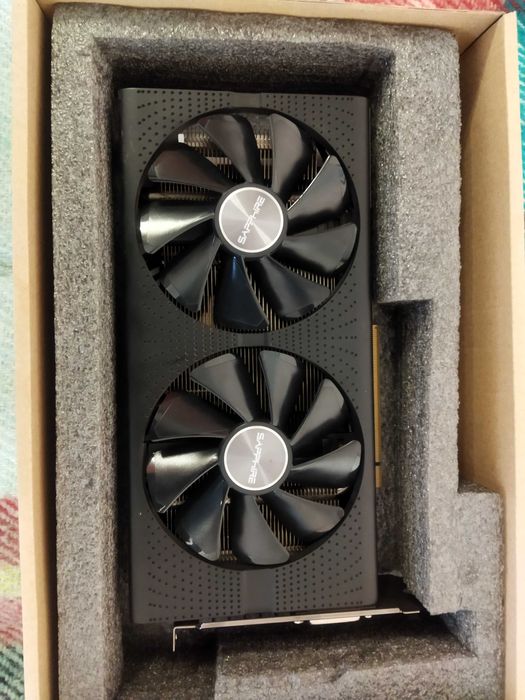 Відеокарта Відеокарта Sapphire Radeon RX 570