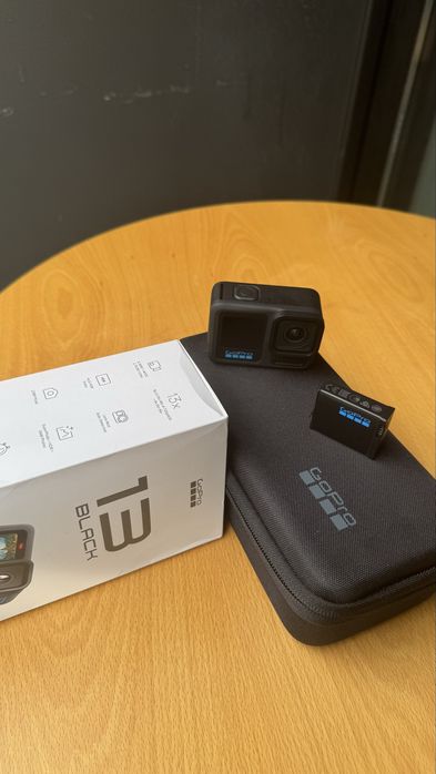 GoPro Hero 13 + Cartão de 128GB + Bateria extra
