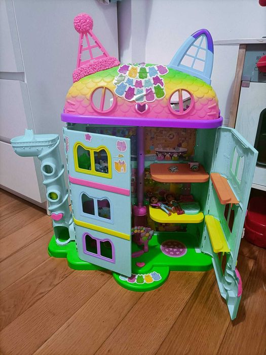 Vendo Brinquedo Casa Gaby como nova