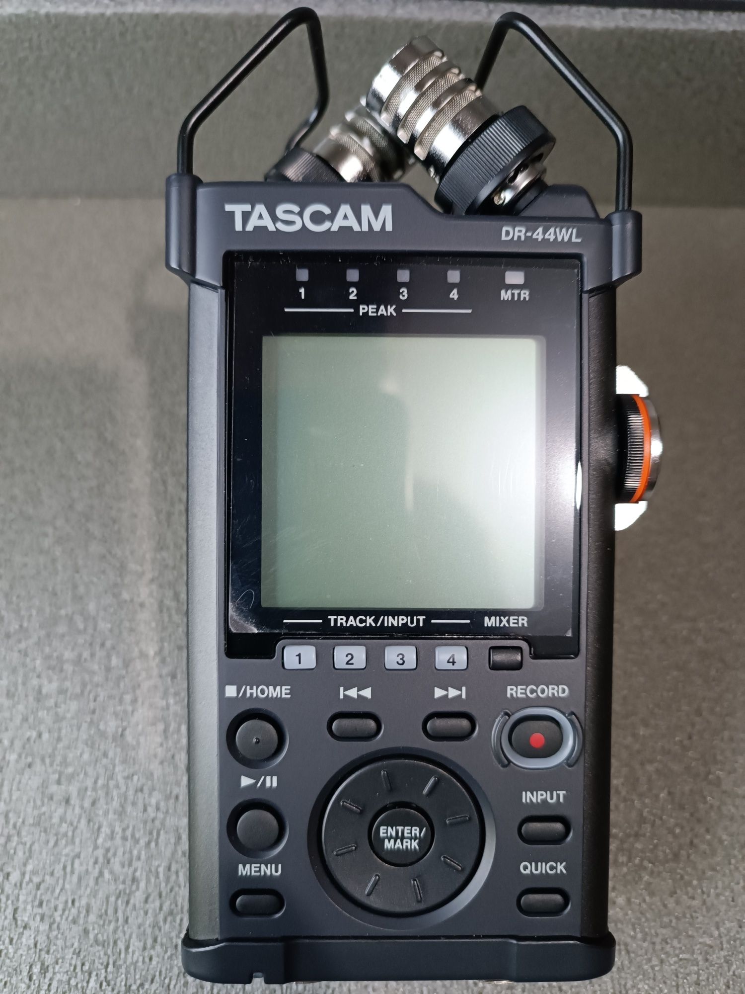 Рекордер TASCAM DR-44WL диктофон аудіокарта