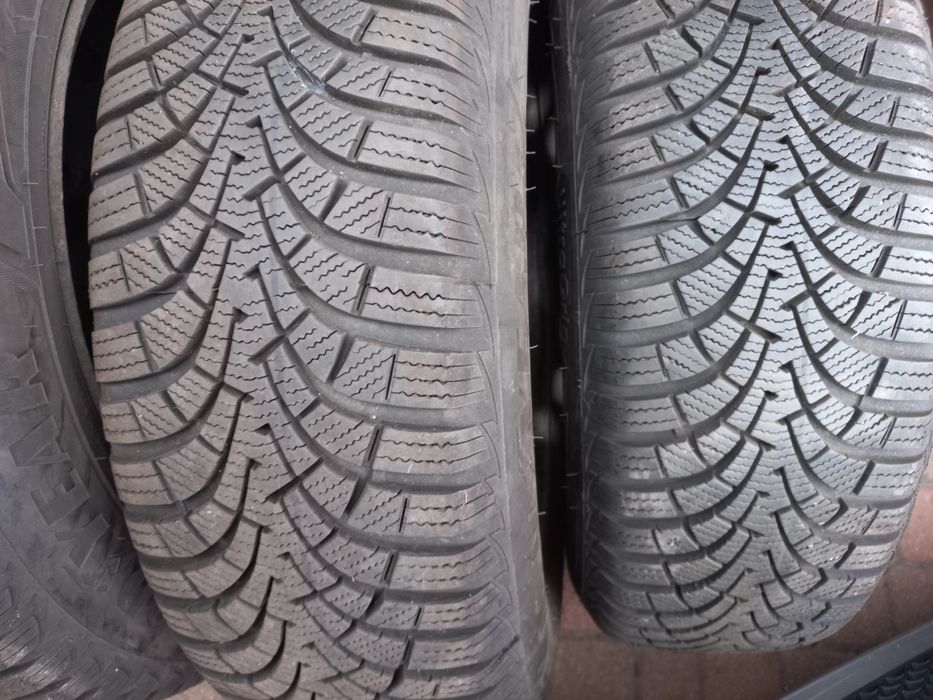 4 opony zimowe 195/65/15 Goodyear rok 2022 bieżnik 8.5mm