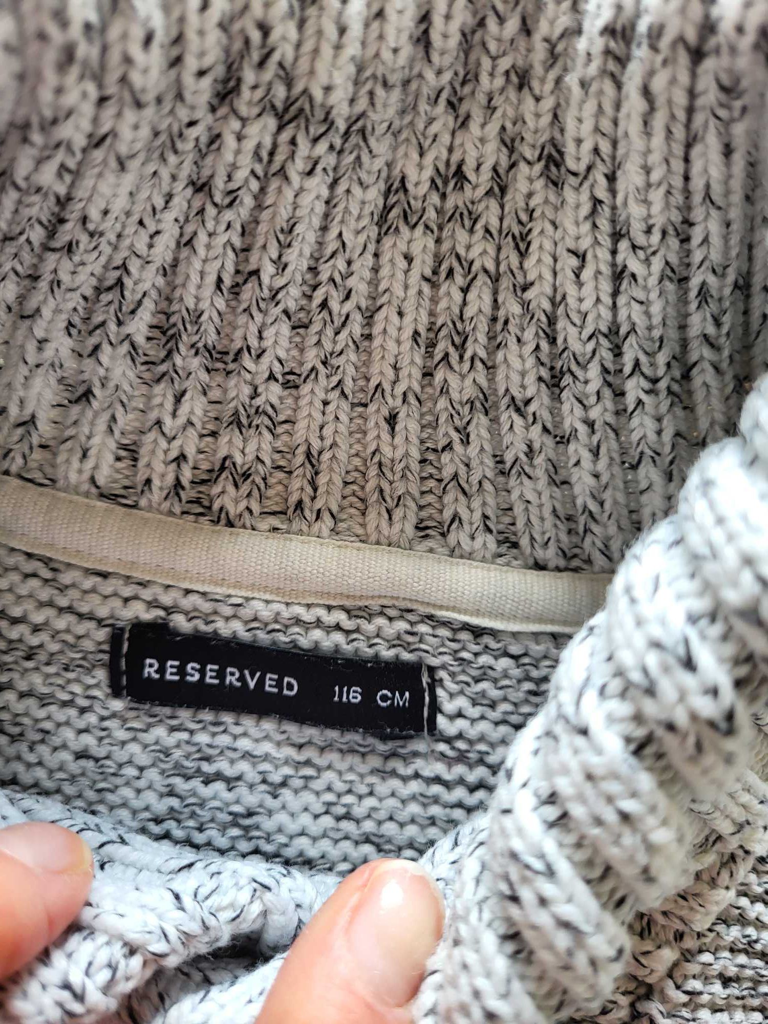 sweter chłopięcy rozmiar 116 reserved