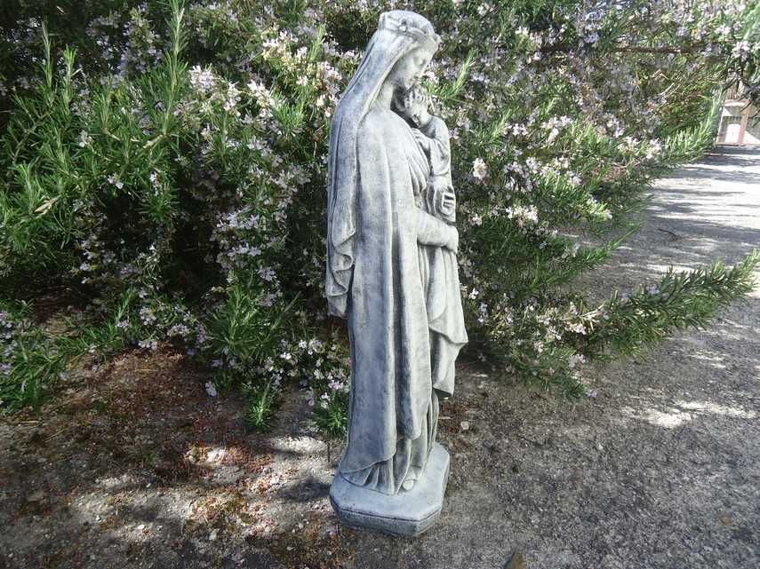 Nossa Senhora com o Menino (Sedes Sapientiae)