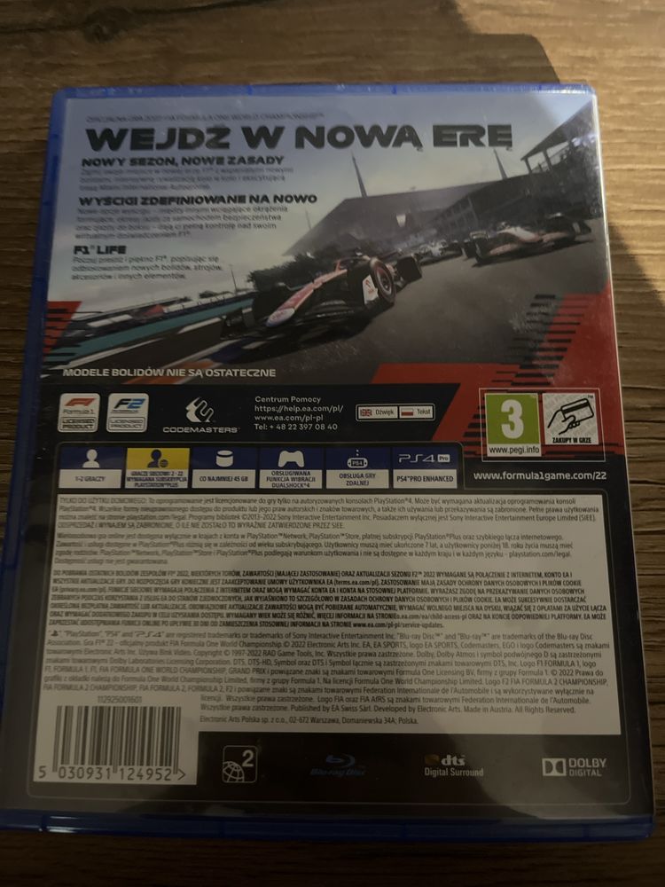 Sprzedam F1 22  ps4/ps5 praktycznie nowa stan idealny