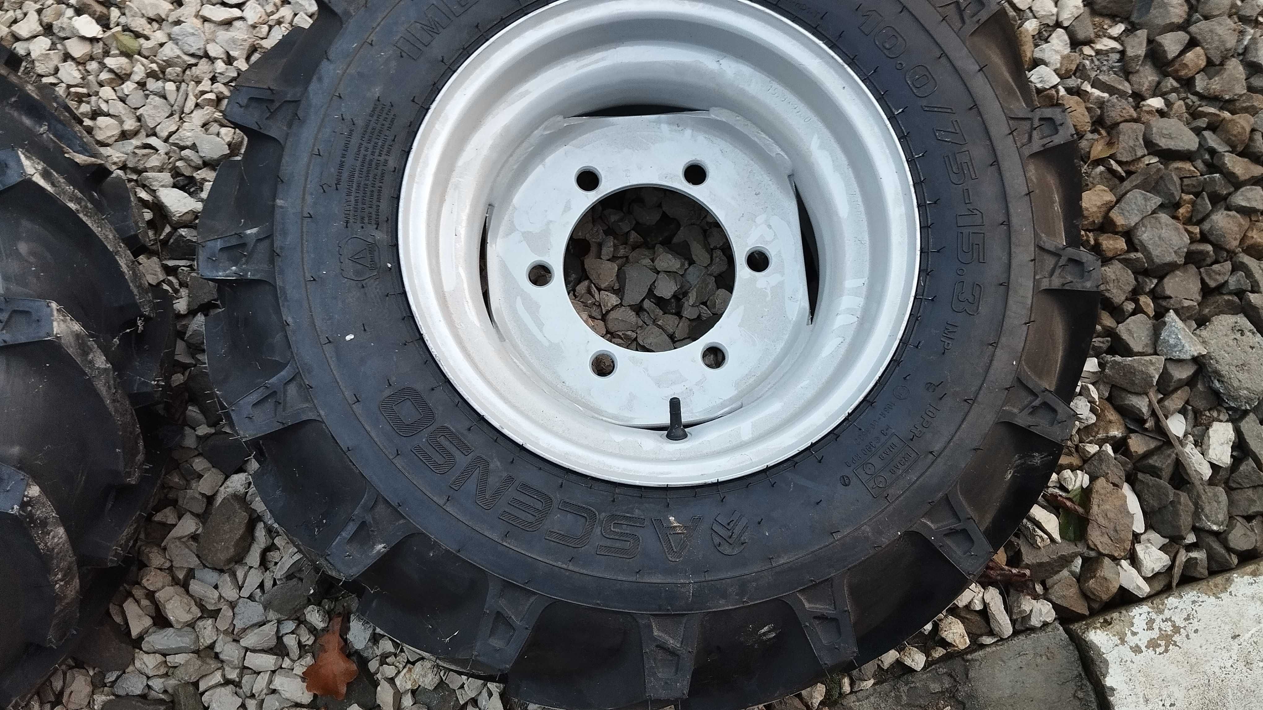 Koło ursus c -360 4 x 4 c -330 4x4 ciągnik sam