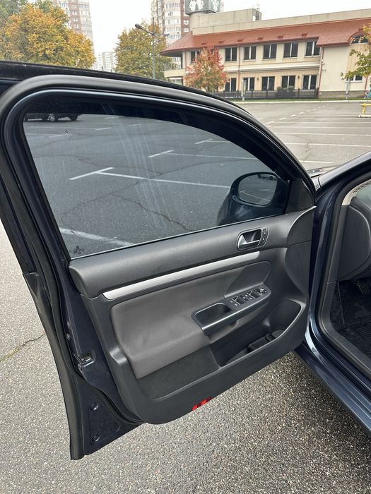 Volkswagen Golf 2010