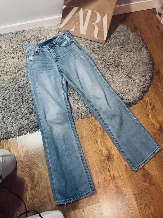 Stradivarius 34 xs baggy jeans spodnie jeansowe dżinsy jasne