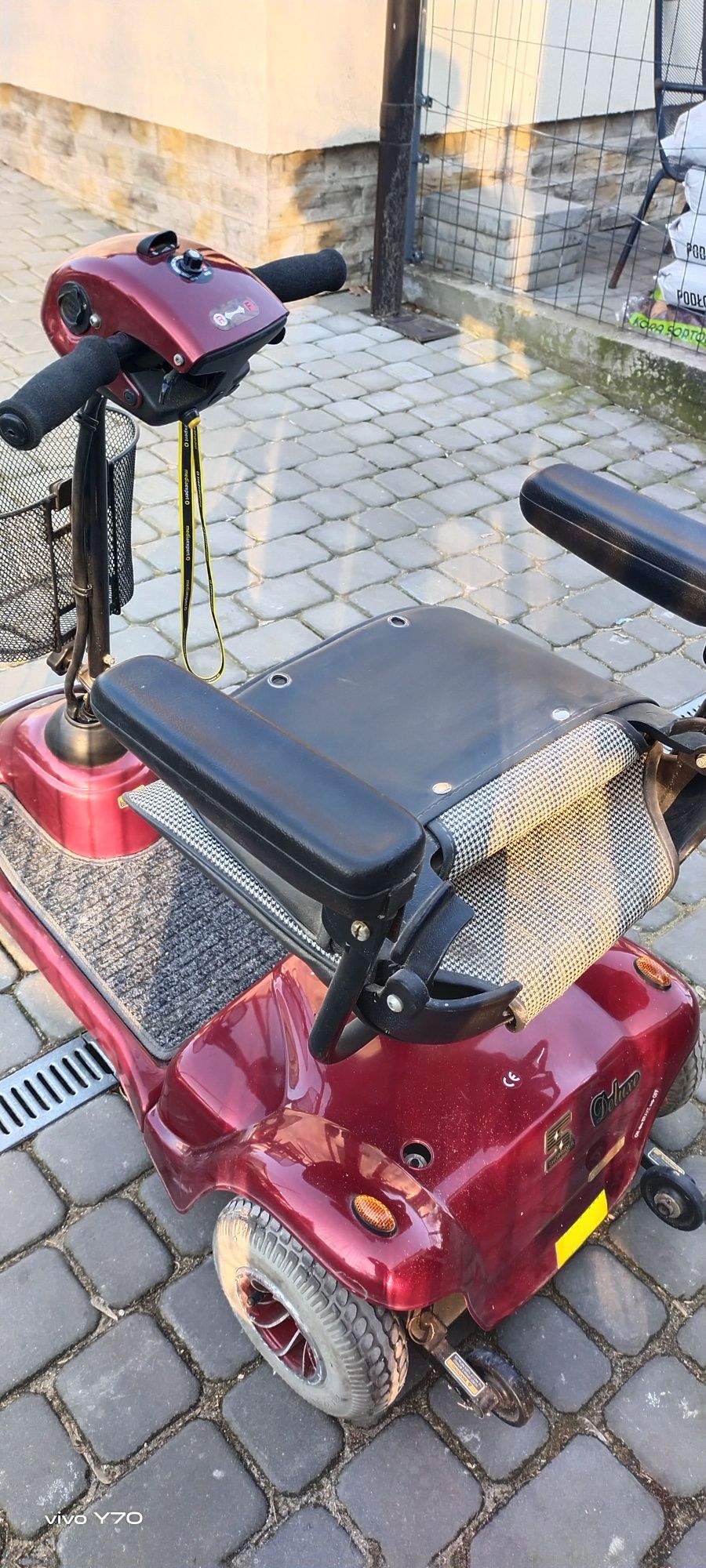 Skuter wózek inwalidzki dla seniora