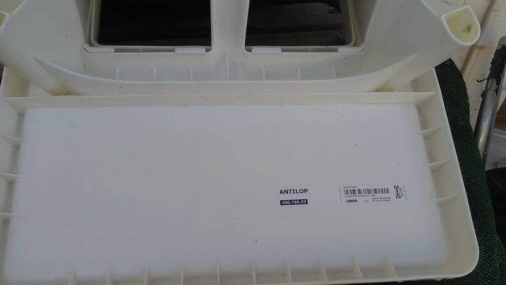 Cadeira IKEA para criança, modelo antílop. Parte de cima